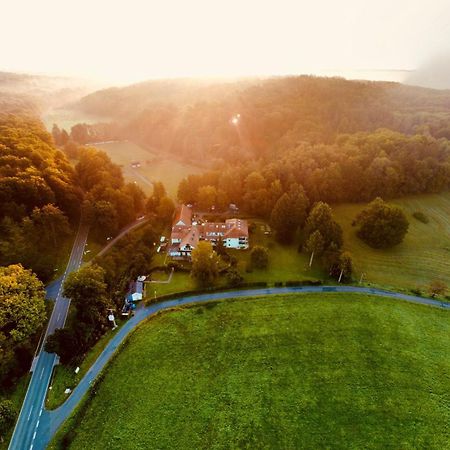 Landhotel Waldhaus Laubach  Exteriör bild